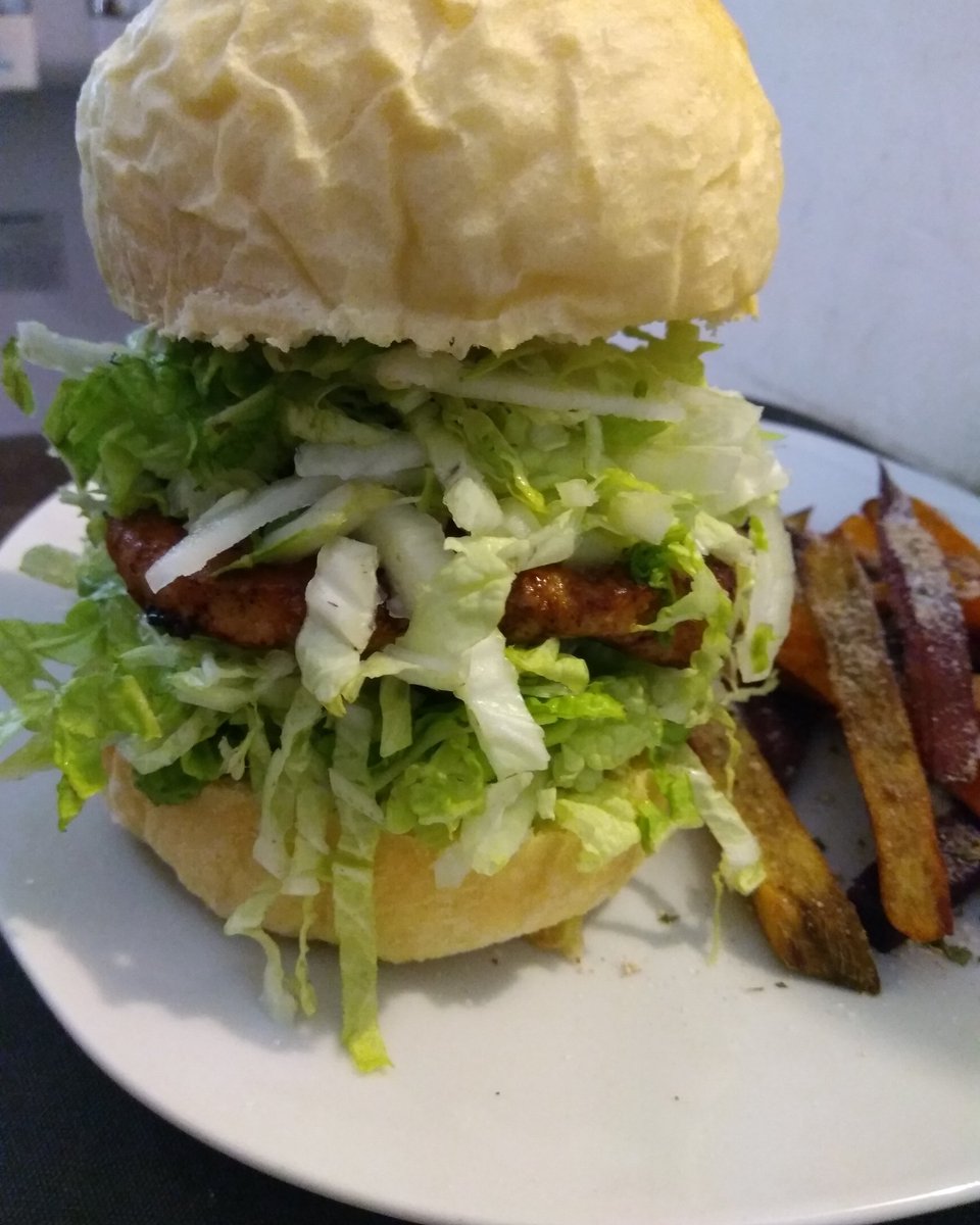 WndrlstCDiv's tweet photo. Asian Chicken Burger #wanderlustcoffeedivision https://t.co/nMs4UUpYdn