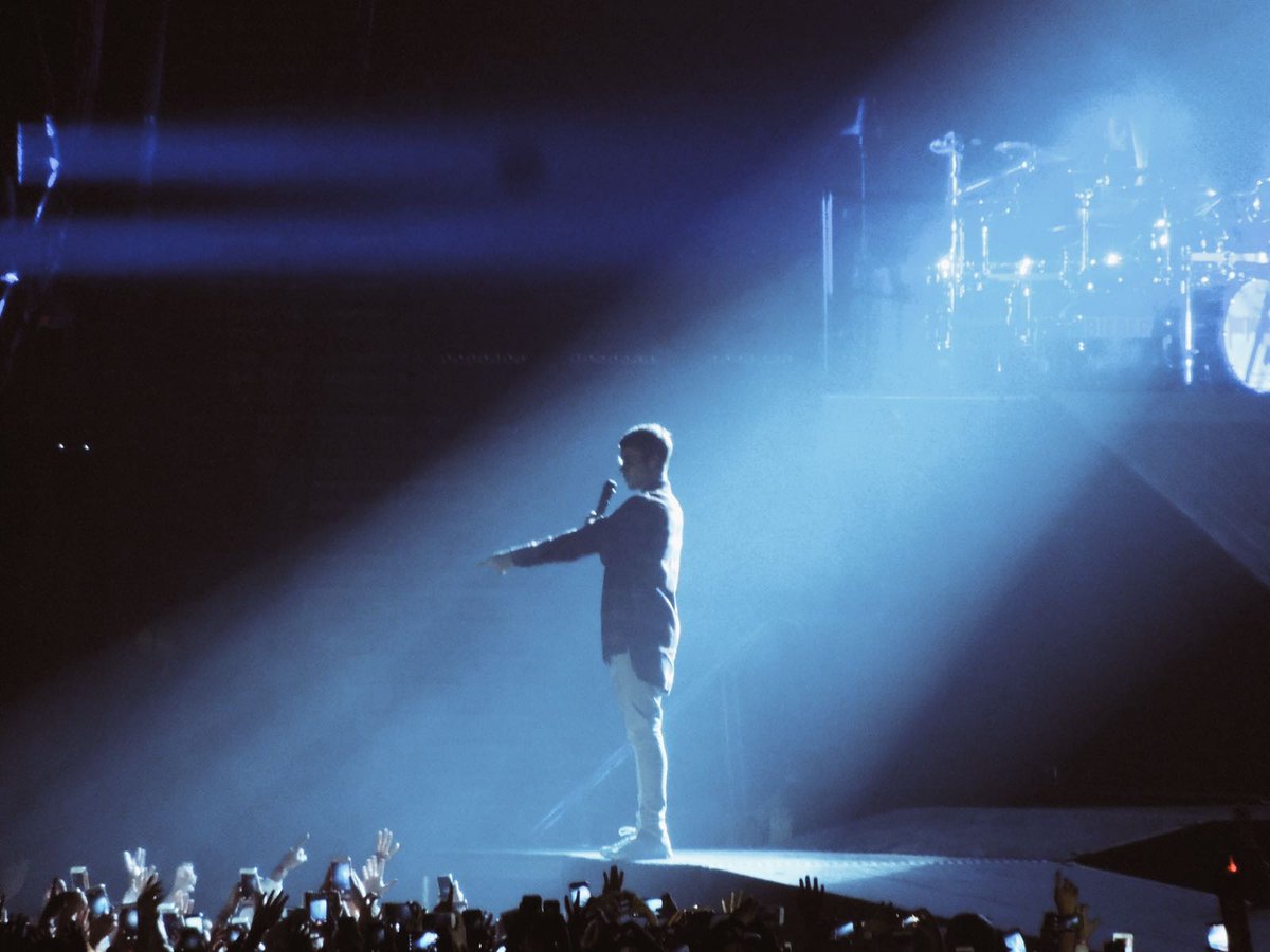 UniversalSpain's tweet photo. Recordando una noche espectacular con @justinbieber #PurposeTour https://t.co/o00TkRqpF1