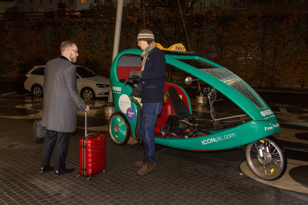 ClinTrialsIC's tweet photo. The @ICONplc pedicabs were life-savers last week at #PCTrials in a wet &amp; cold Vienna https://t.co/ftf1GQHE86 https://t.co/tgGaSmnFas