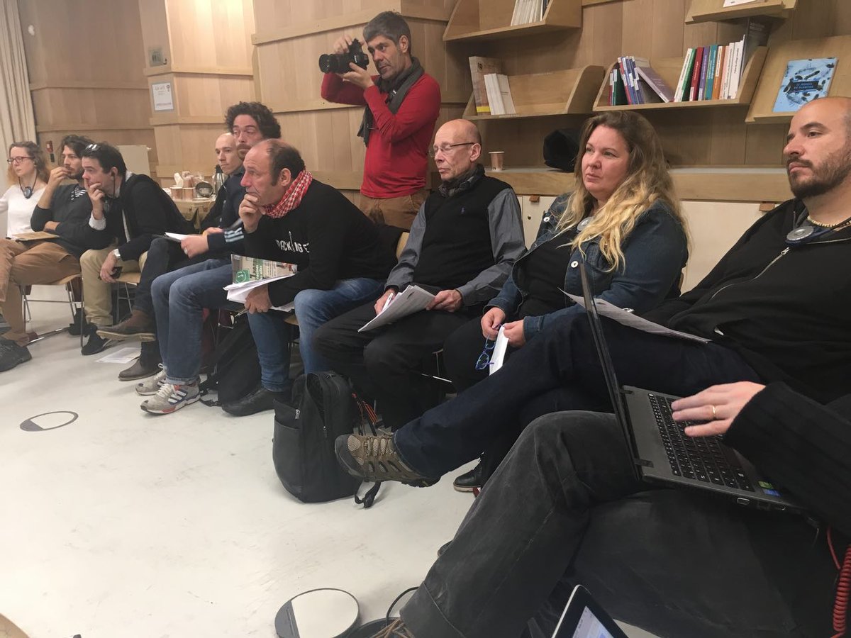 BComuGlobal's tweet photo. .@mrenau et @LauCRoth continuent aujourd'hui à la conférence #commonspolis à Paris avec @mareatlantica et @VLCenComu https://t.co/8mQBJQsaO7
