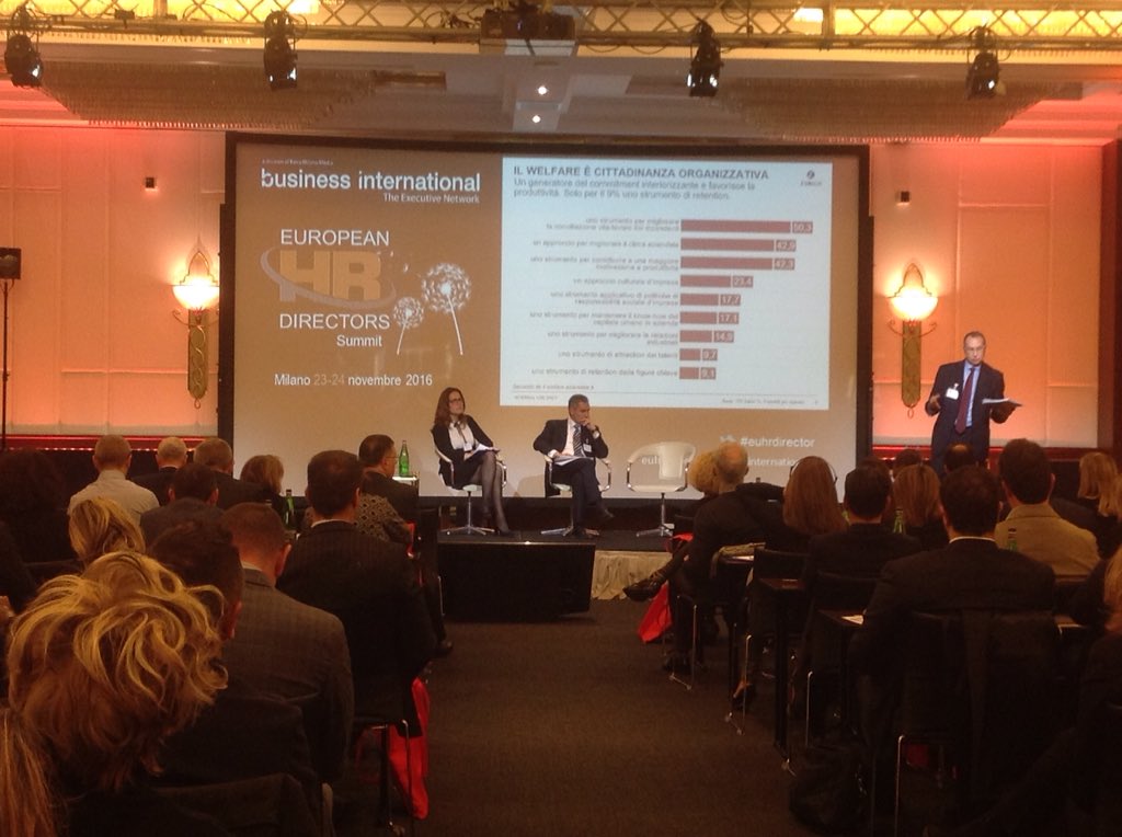 Allievi di Zurich Italia e <a href="/1enzorisso/">enzo risso</a> di #SWG illustrano una ricerca sul welfare aziendale #euhrdirector