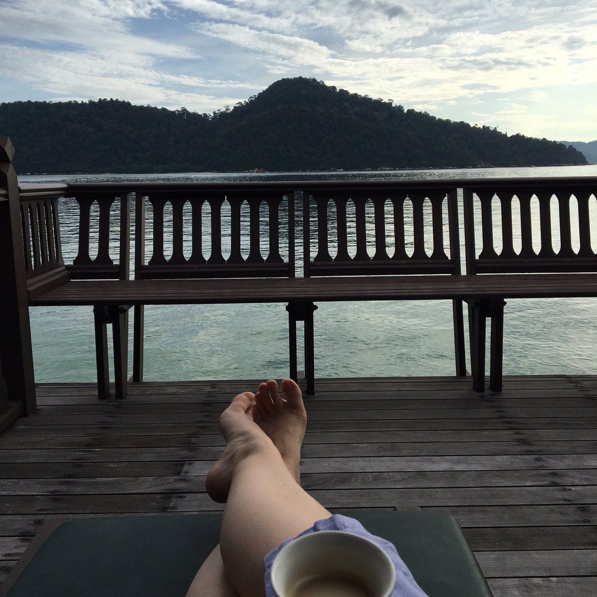 lucydougtweets's tweet photo. Soz but my morning coffee was better than yours #obnoxioustweet https://t.co/fyPPIx0r9w