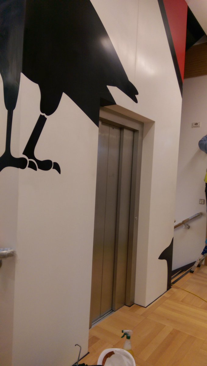 Clarendonfab's tweet photo. @KingerleeLtd @ St Anne's College Oxford Coat of arms wrapped around the Lift Shaft in #Corian https://t.co/GJoJzxnxFy