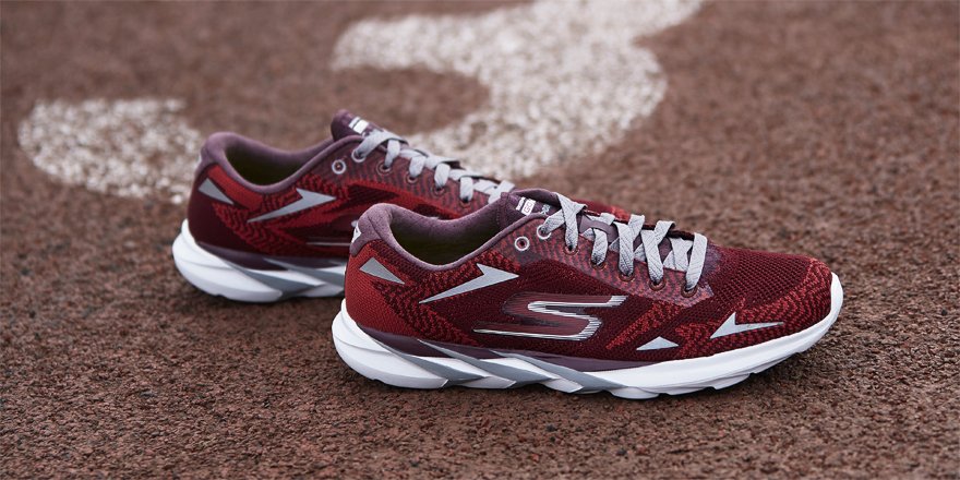 SkechersSpain's tweet photo. ¿Quieres velocidad? Estas voladoras son tu solución #GOMebSpeed3 https://t.co/XAQzAxCwFM