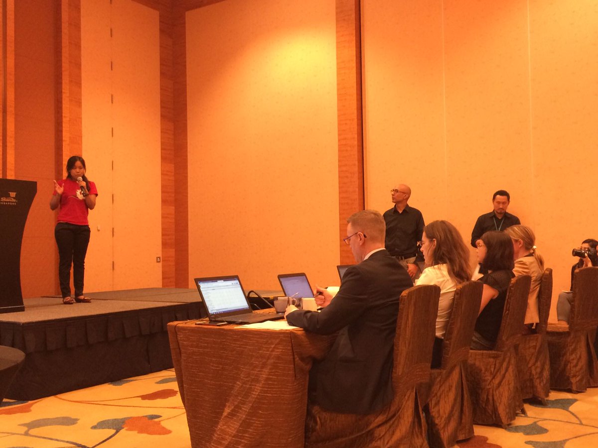 g2psingapore's tweet photo. Kina was unfortunately interrupted by the bell, but finished Q&amp;A session with the judges! #projinspire #unwomen #mastercard #rbfsingapore https://t.co/ytfAQSzaVY