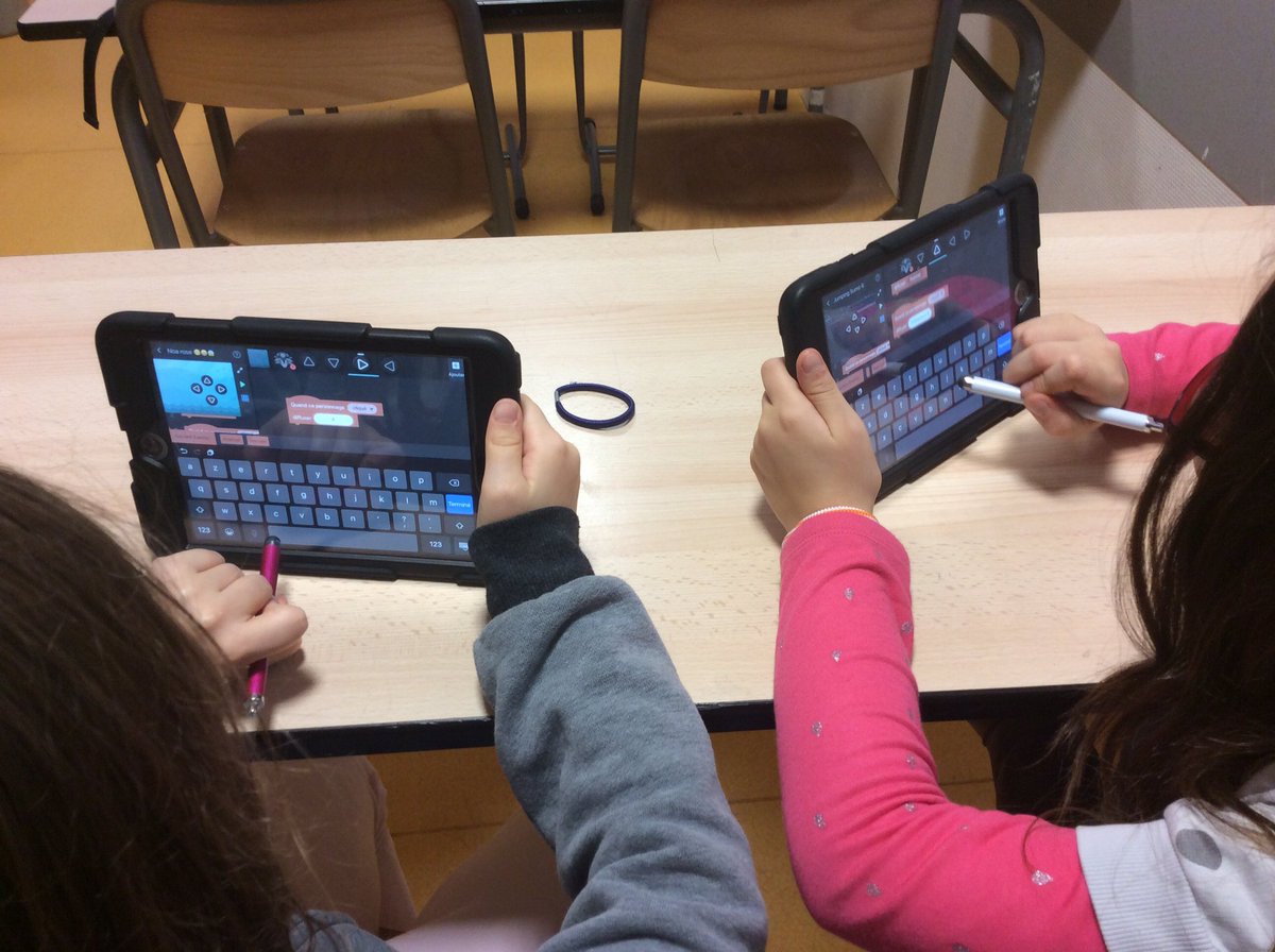 ilscodent's tweet image. #Defidrone : voilà les premiers programmes...