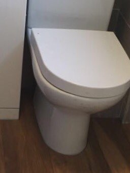 Thedeafguytweet's tweet photo. Happy to do laminate flooring and tiles. Check out my latest job done! 🔨🔨👍 https://t.co/uMI5shckv9