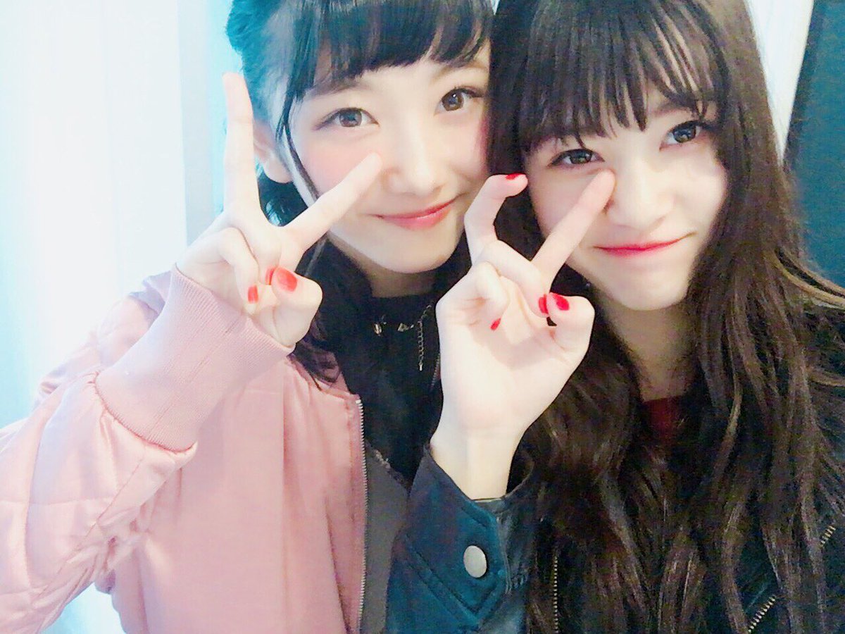meruru20020306's tweet photo. 前髪切って似てるって沢山言われた〜😊💓
やっぱり姉妹👭だから…🙊笑
らなめる〜♪✨ https://t.co/qfB41uABhO