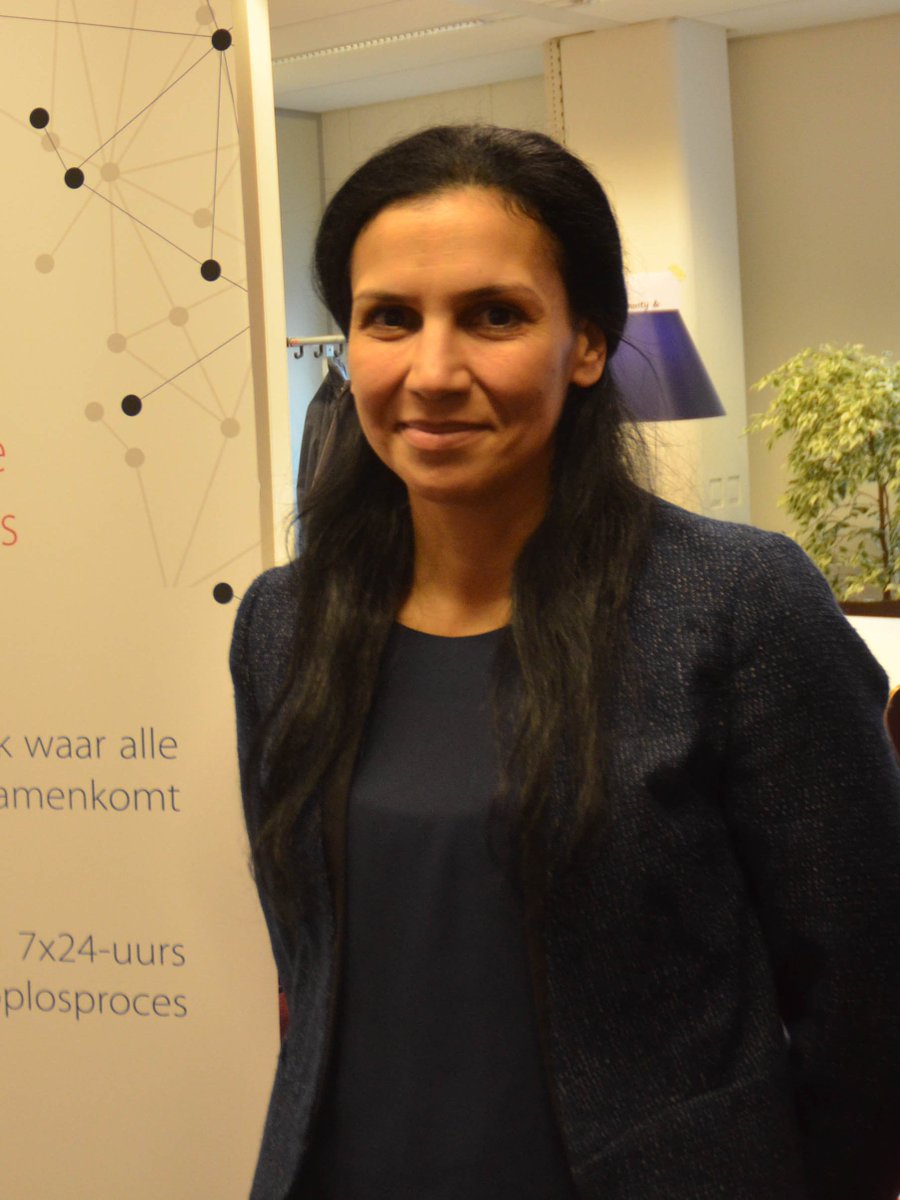 okwwbd's tweet photo. Vanavond om 20.00 uur presentatie Mimoent Haddouti in de Graanschuur te WbD. https://t.co/wmC5TNGrwt https://t.co/5QucM6HmTs