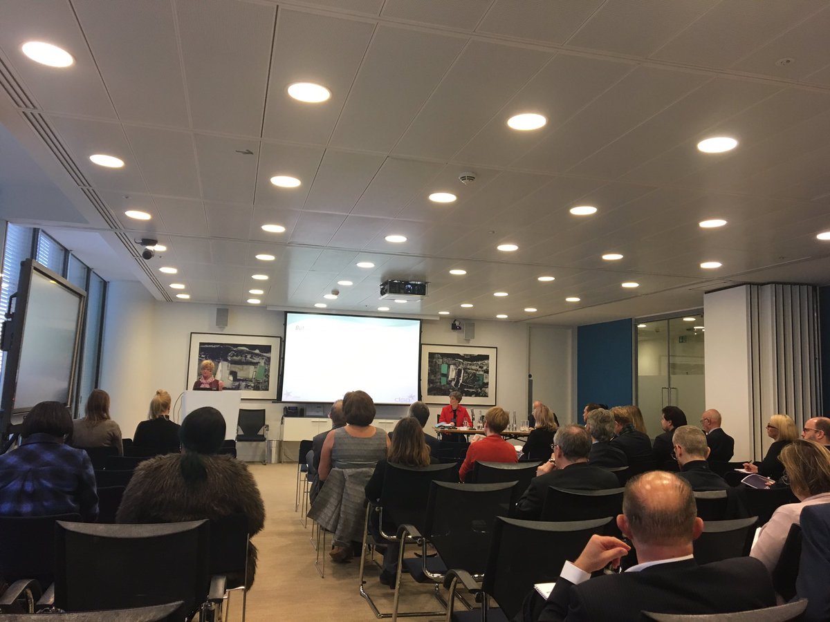 thedsauk's tweet photo. Our legal update seminar is well underway with our director general Lynda Mills as our first speaker!
#DSAUK #DSAEvents #directselling https://t.co/J4eoVR4ILE