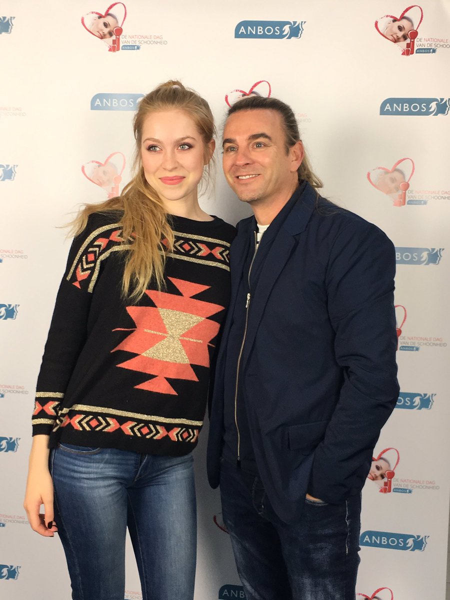 MVMediaPR's tweet photo. Lieve @TomSebastian is ambassadeur van de Nationale Dag van de Schoonheid #anbos https://t.co/z45xOjkDzb