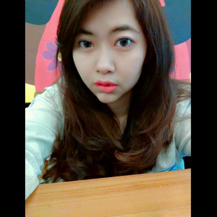 bibiblooo's tweet photo. Come hangout with me on #BIGOLIVE. https://t.co/5rvOnky78m https://t.co/V0V0HaB6Jr