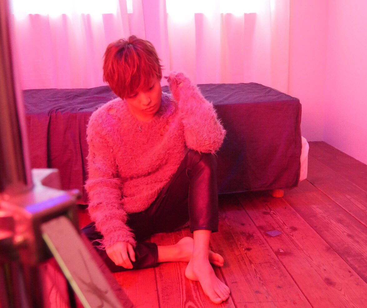 Da_iCE_STAFF's tweet photo. 【大好評御礼】
Da-iCE「イントゥー・ユー(アリアナ・グランデ公式カヴァー)」

本日のこぼれ写真は
2番以降がさらにアダルティなこちらのお方☺︎

MVはこちら
https://t.co/xBei8TMMWh https://t.co/luZXGu8CmD