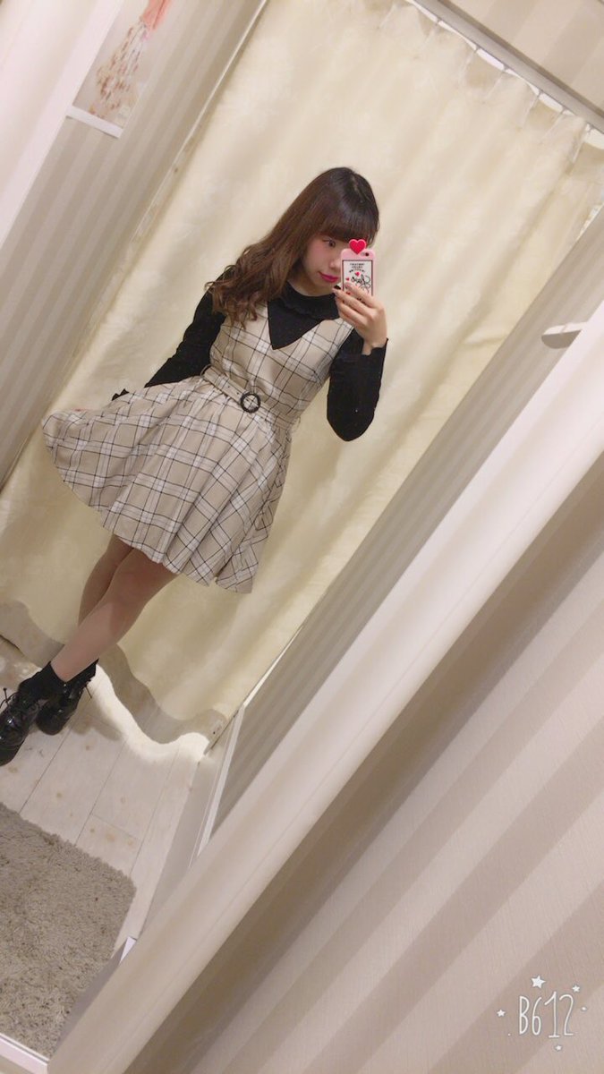 Evelyn Evelyn 渋谷109店 チェックベルトワンピース S を Staff 158 が着用してみました ベルトで縛れるので広がりが綺麗です インナーはベルスリーブtpで合わせてみました チェックベルトop S M Be Br Nv 7900 Tax T Co Unlz6eo8sp