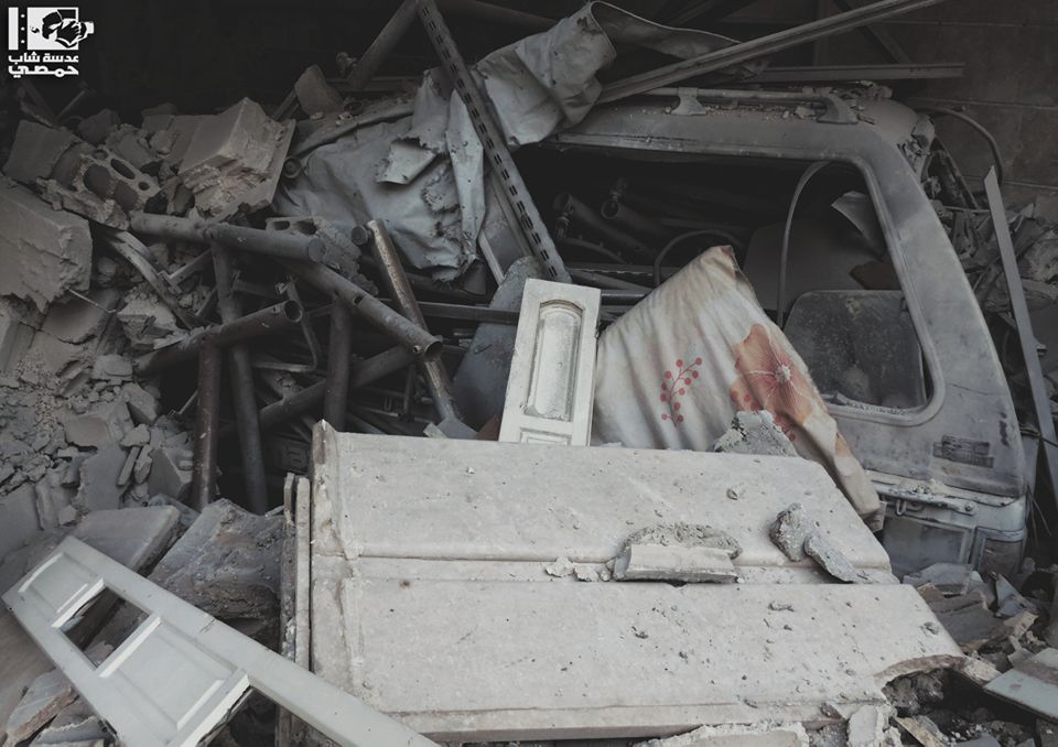 عدسة شاب حمصي tweet media