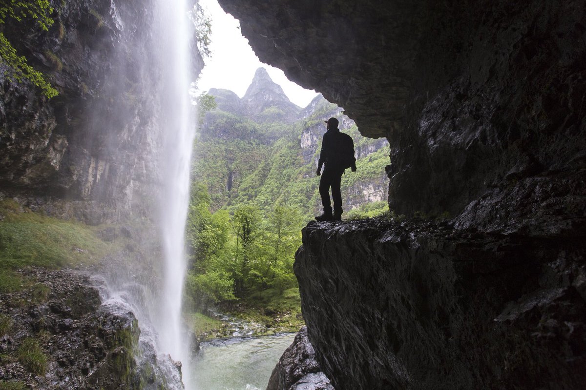 CristopherBreda's tweet photo. Discover new places! #brancherstudio @codorostudio #mountains #cristopherbreda #megaproduction #water #lifestyle #discoverearth https://t.co/9kffZv5HlV