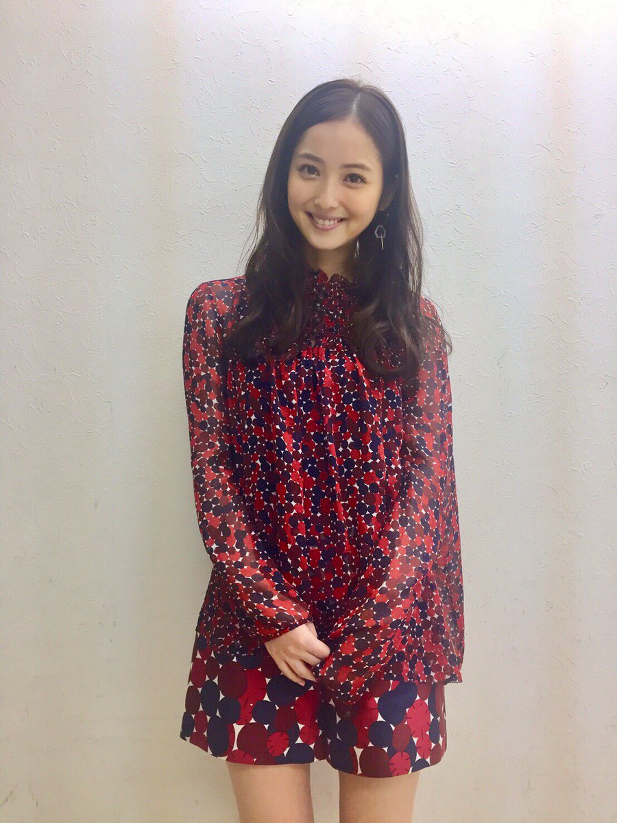 公式 ラストコップ The Movie En Twitter 出演番組情報 11月27日 日 21 00 21 54 行列のできる法律相談所 佐々木希 さん出演 ラストコップ 行列