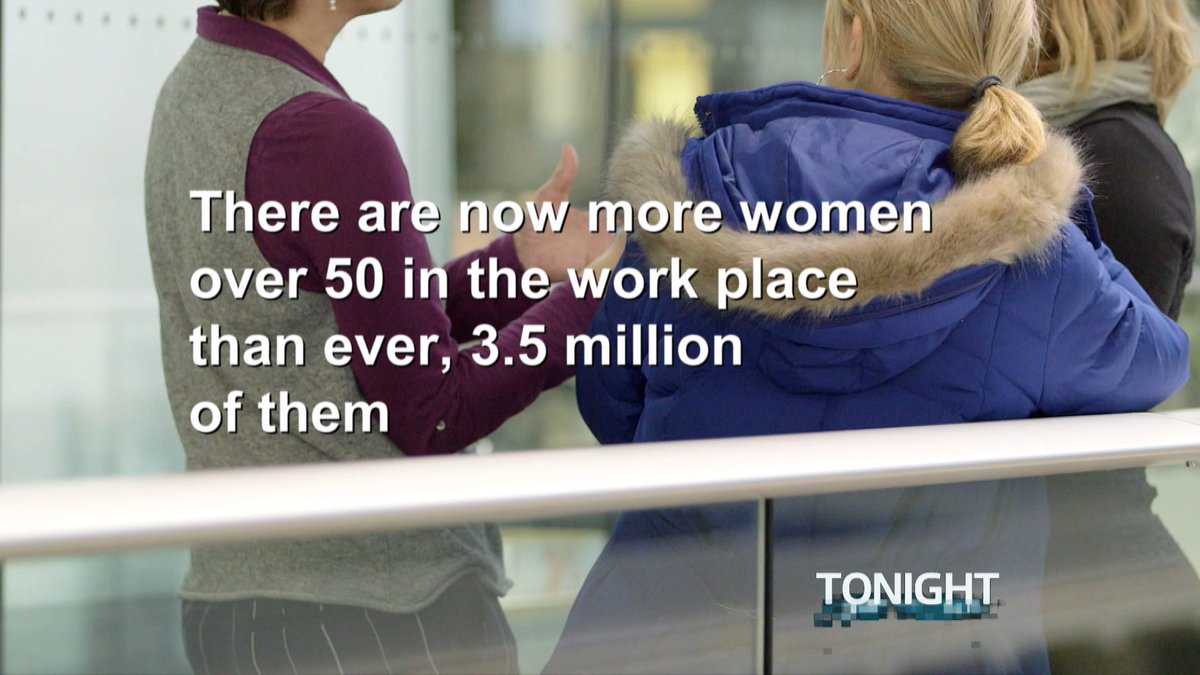 ITVTonight's tweet image. In 1hr on @itv we talk with a women who suffers hourly #hotflushes &amp;amp; hear exclusive #workplaceguidelines to help support your #menopause