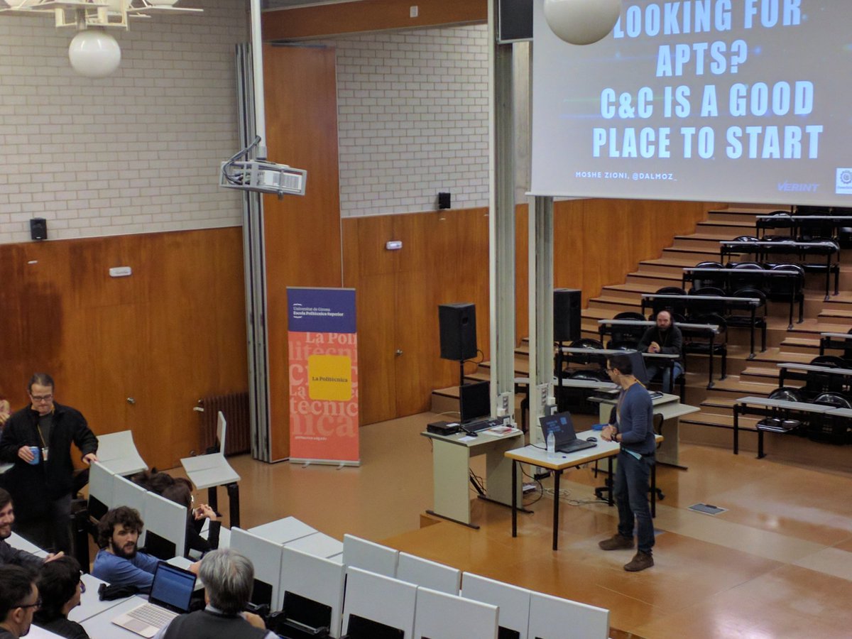 KernelXSS's tweet photo. The talk of @dalmoz_ in #OverdriveConference https://t.co/gR28RiBBqE