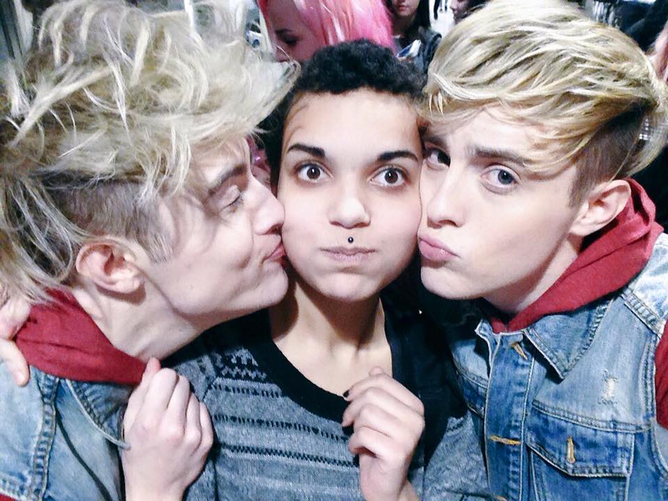 Fakkinghipsta's tweet photo. @planetjedward Here's a pic from last time we met, I'm from sweden so no confusion about that, I miss you xx https://t.co/UW6B7arV08