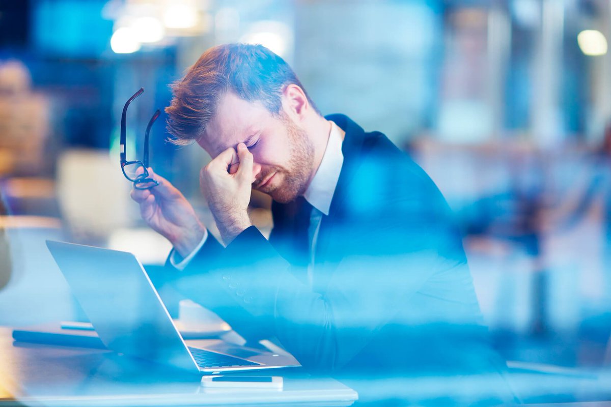 TheLawLounge's tweet photo. Feeling under pressure #inhouse? Here's our advice on how to tackle some of the biggest challenges! #LegalTips https://t.co/EFS3BzpWQz https://t.co/Ro1TMti2EF