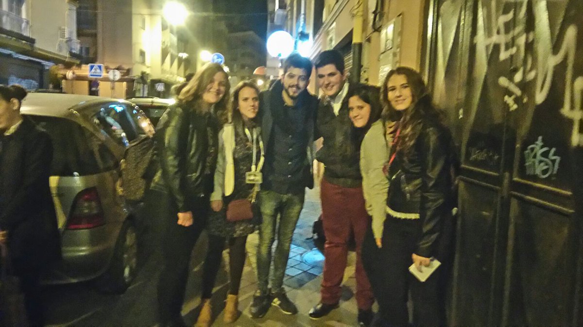 Alegria_Beltran's tweet photo. @apijimenez el TEMAZO q has dicho q ibas a pinchar de nuestro @SalvaBeltran lo estamos esperando Los Beltraner@s Andaluces!!! #FelizJueves 🎸 https://t.co/n43LXKXtfd