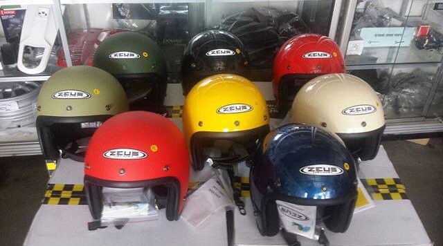 VERTIGO_BDG's tweet photo. Zeus Helmet | For More Info Please Call 0227337440 Jl. Palasari no.45 Bdg https://t.co/GNX2GYI03u