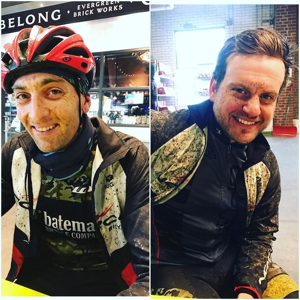 batemansbikeco's tweet photo. #shackpack #unemployables #teambatemans https://t.co/XV7vdmI925 https://t.co/mIvu8JuOJA