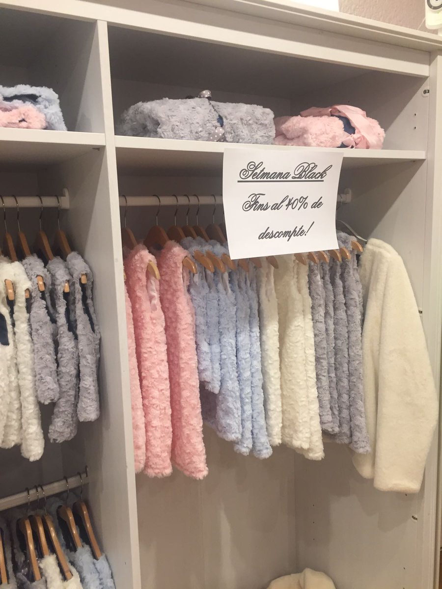 MinaylottaBABY's tweet photo. Rincones de nuestra tienda + semana Black = Resultado perfecto! Sólo  esta semana hasta el 40% de descuento... #blackfriday @MariaLapiedra1 https://t.co/e9QfMA2s7S
