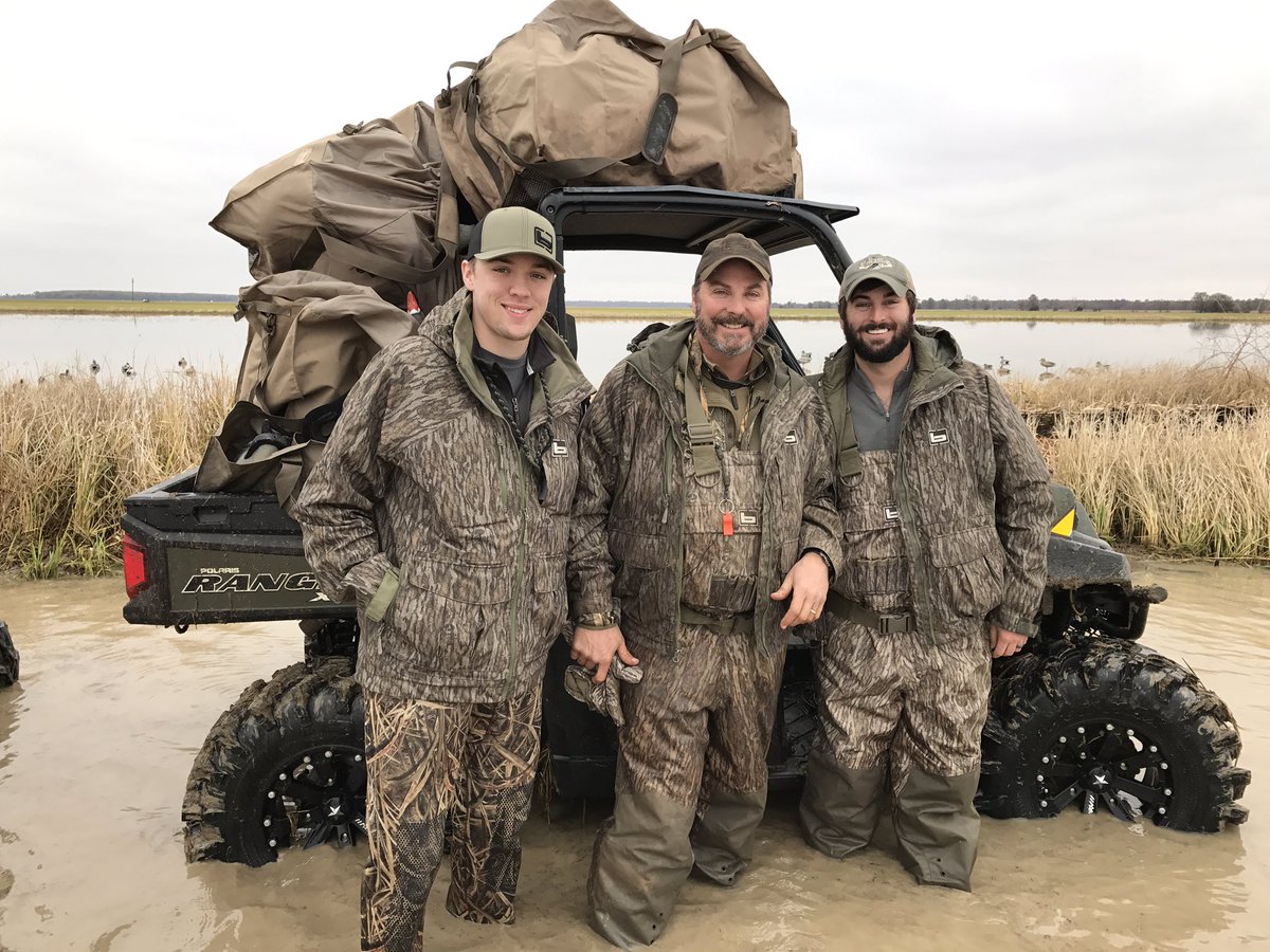 BOOMTIMETV's tweet photo. HAPPY THANKSGIVING!!!! 
🦃🦃🦃🦃🦃🦃🦃
#BOOMTIME #bandedbrands #averyghg #turnrows #federalpremium https://t.co/cvhEsAbYIA
