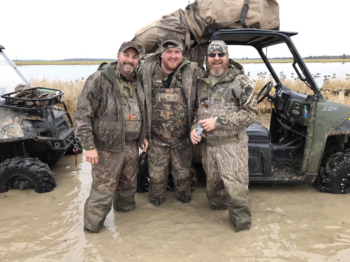 BOOMTIMETV's tweet photo. HAPPY THANKSGIVING!!!! 
🦃🦃🦃🦃🦃🦃🦃
#BOOMTIME #bandedbrands #averyghg #turnrows #federalpremium https://t.co/cvhEsAbYIA