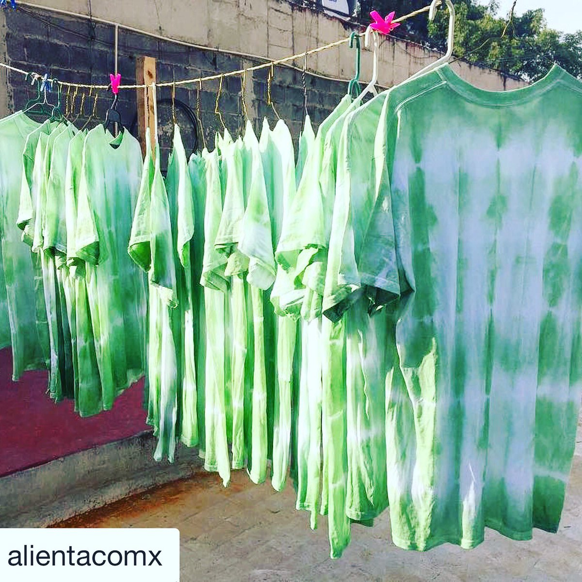 lacintascach's tweet photo. @alientacomx #tyedie #lacy https://t.co/VKGB54ZmMW