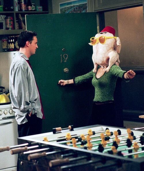 hillaryphatch's tweet photo. Happy Thanksgiving! 🍗🍁 https://t.co/uDWIIe6fyG