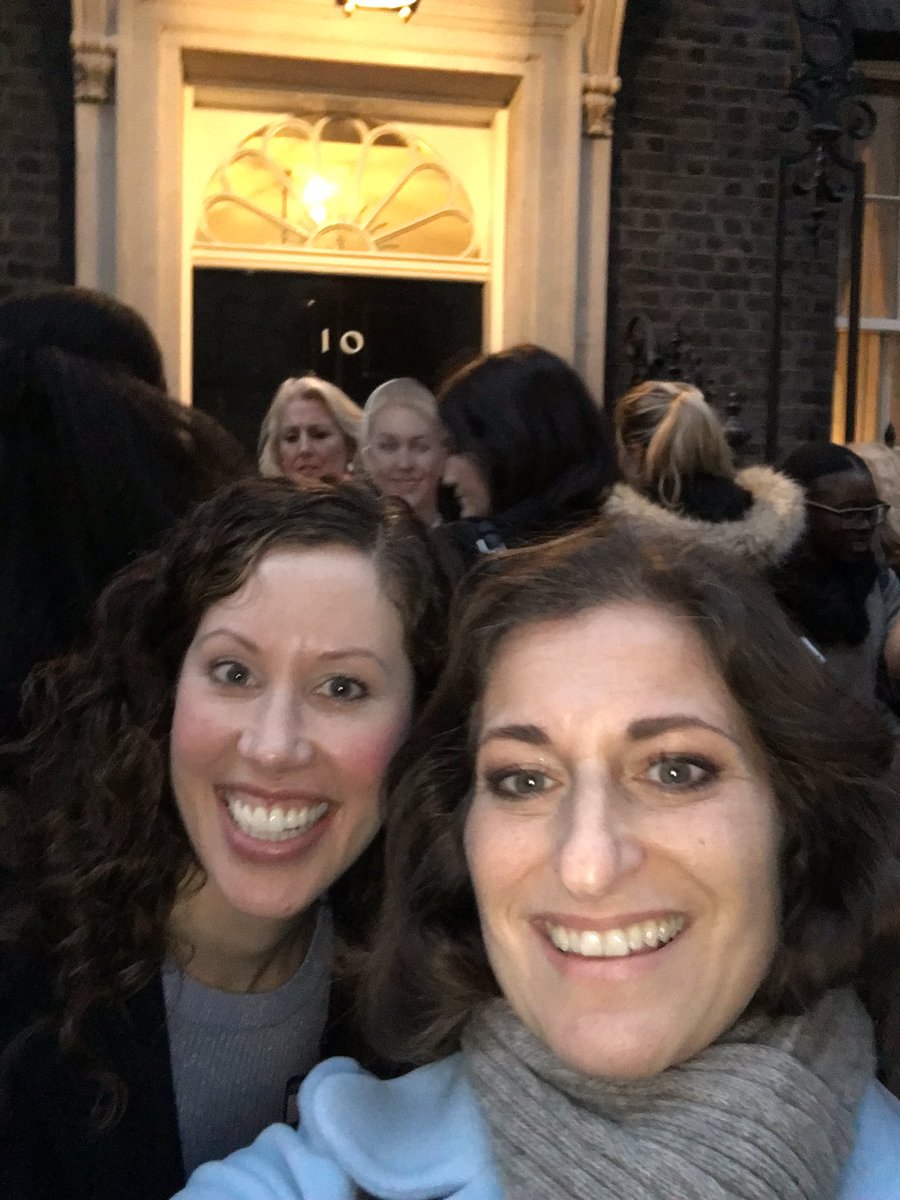 diane_perlman's tweet photo. Great afternoon w @developHerUK #DevelopHer10ds today. Iconic selfie with @JessInBlue Thanks again @Dianartemis3 https://t.co/qSfpVJZwrM