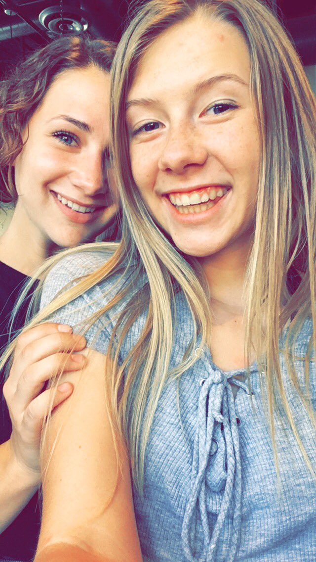amaylaearly's tweet photo. Thankful for all the love💞 https://t.co/wDFyJMFtGH