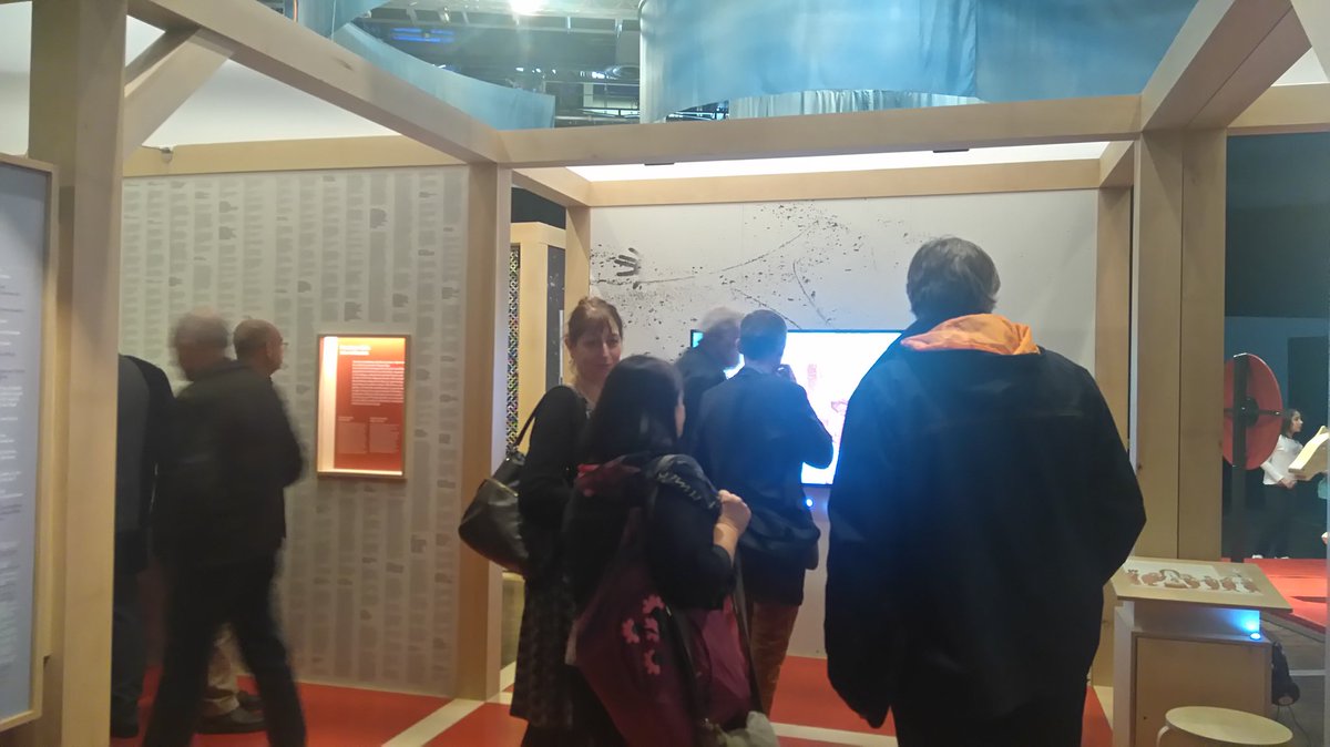 DuvernayT's tweet photo. Échanges très riches, merci au Cnra de visiter avec @Inrap #expoMA @universcience
@MinistereCC ! https://t.co/x9b22yFsNi