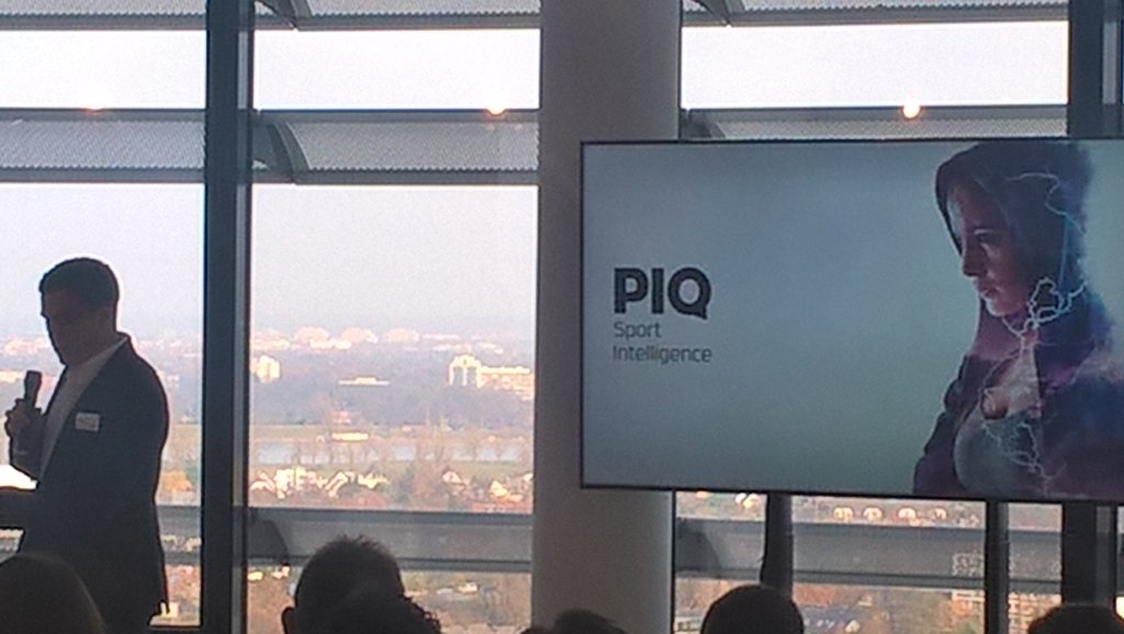 VTerreaux's tweet photo. #PIQ on a pitch contestduring #FTD16 #innovation #IoT @Vodafone_de @BF_Deutschland @BF_TechServices https://t.co/KVp8TGpmqN
