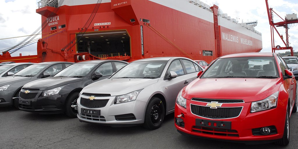 logicalmsgh's tweet photo. Trouble #shipping your #car? Let our professionals help #transport your car across borders with ease. https://t.co/CHGb1djoNn