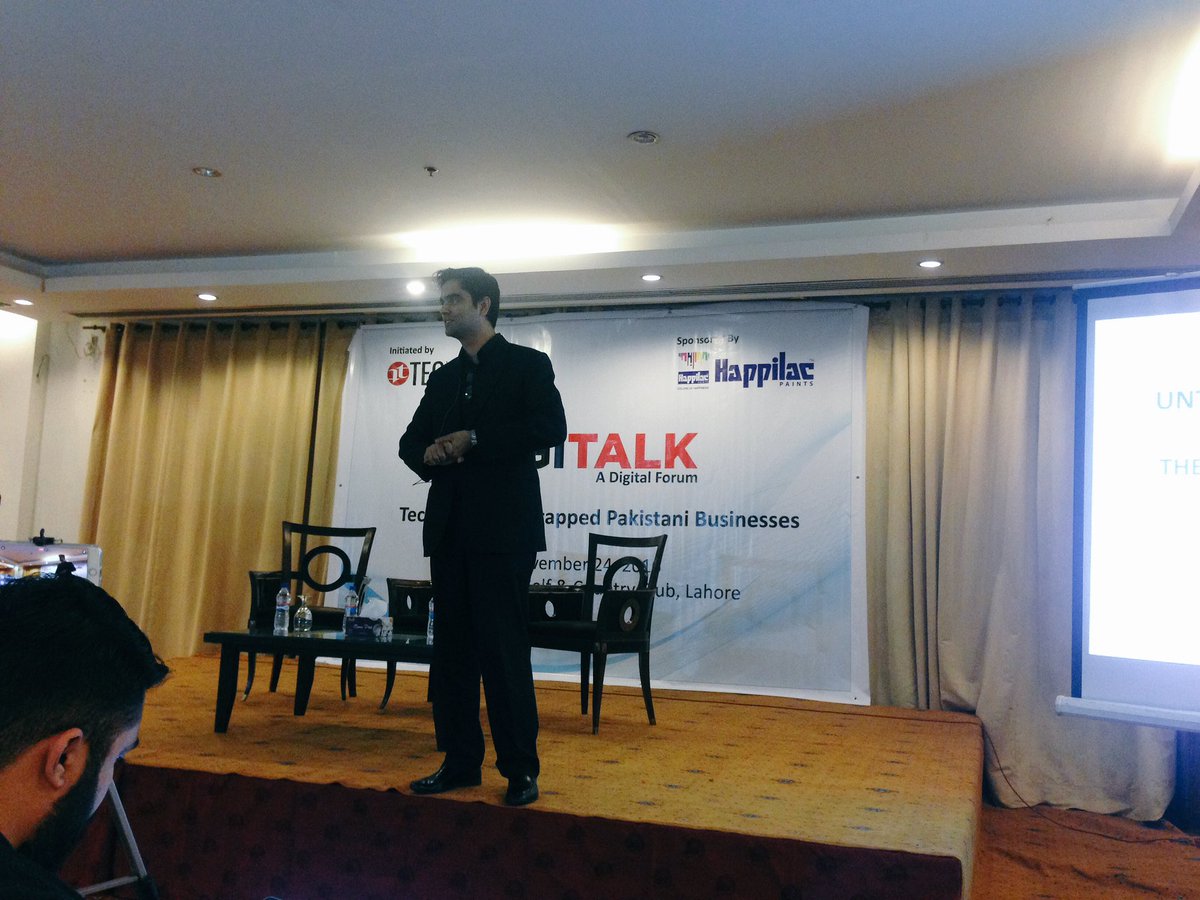 iftikharhusein's tweet photo. @siddiquidaniyal sharing his story that how he untapped his field with tech @digitalkpk https://t.co/r1pHKgmr68