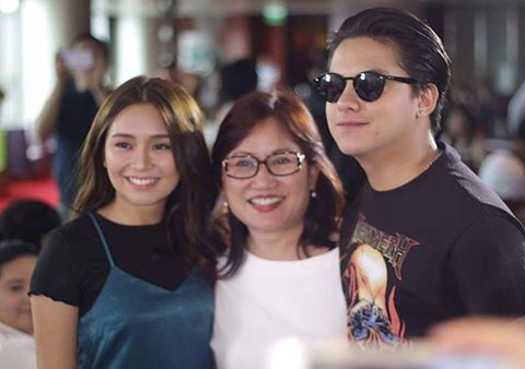 bernardolkafh's tweet photo. Cheers to 321 Million! 💙💙😭😭😭😭👑 #BarcelonaVictoryParty https://t.co/e15QQDPkGx
