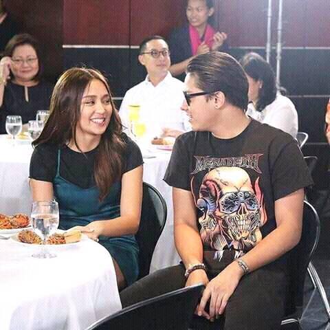 bernardolkafh's tweet photo. 321M the total gross of #BarcelonaALoveUntold👏 Congratulations babies💙 #BarcelonaVictoryParty https://t.co/vJuUjDzvsc
