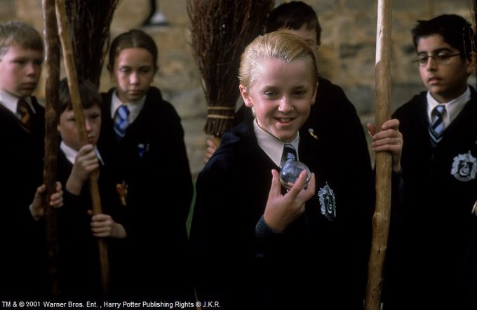 ハリー ポッターのマルフォイの声優は 変わったの