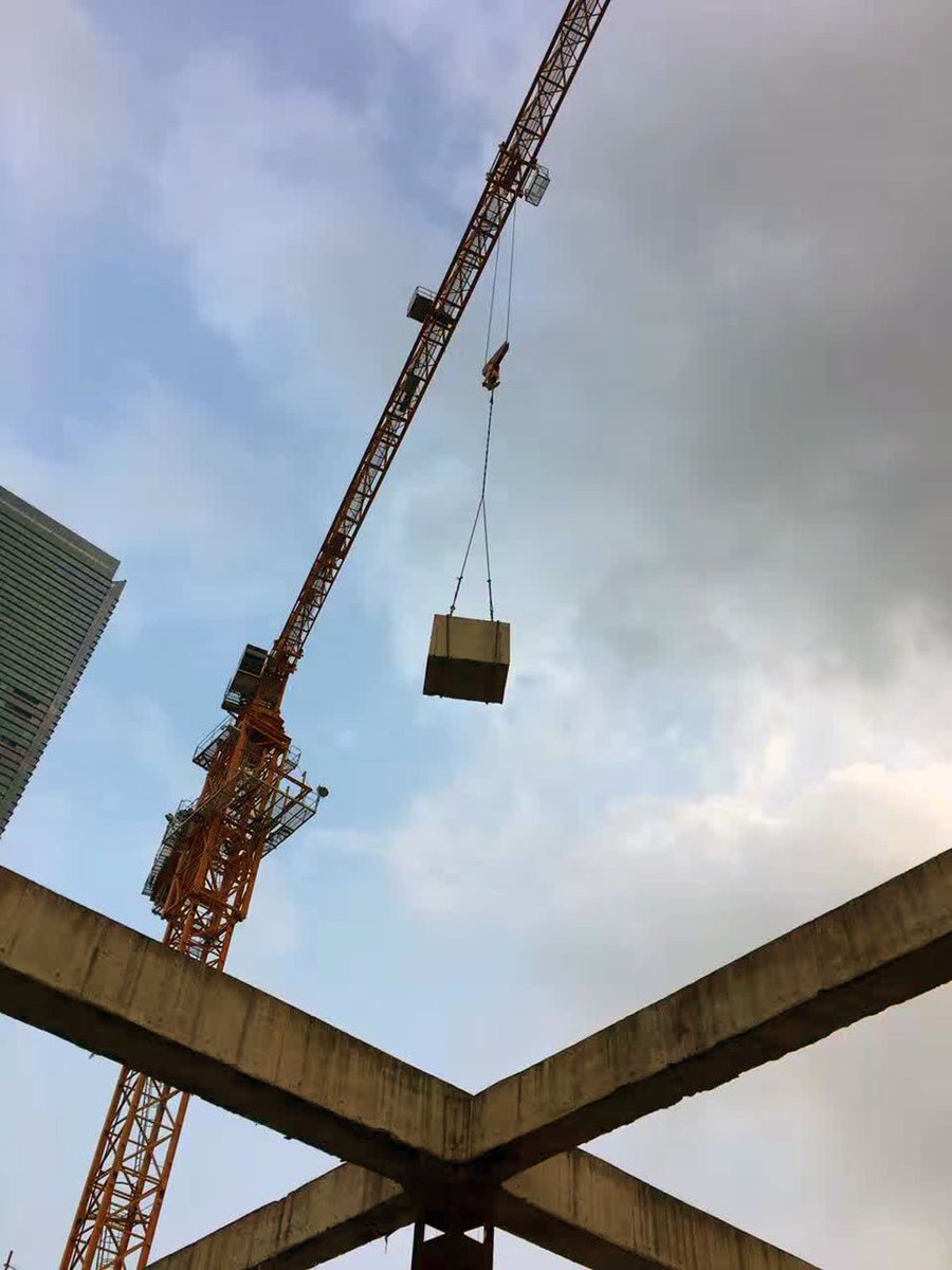 SharingTools's tweet image. Use Sintered Diamond Wire on highly reinforced concrete with rebar Cutting mostly.