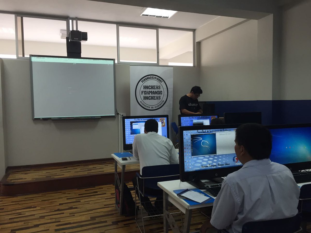 PeruHackCon's tweet photo. #PERUHACK2016NOT https://t.co/DOSGDIqAoO