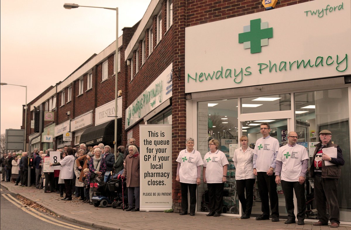 NPA1921's tweet photo. Today at Newdays Pharmacy, Maidenhead constituency, local public and pharmacists gather to oppose govt. cuts #LoveMyPharmacy @mowat4ws https://t.co/FOahbF2hmo