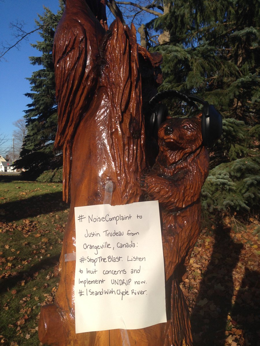 GreenpeaceCA's tweet image. Worldwide, people are standing with Clyde River! Have you sent your #NoiseComplaint to @JustinTrudeau yet? Info: bit.ly/2fptV0k