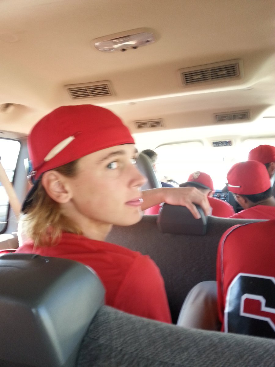 AndyLeada6305's tweet photo. Congratulations to my brother @carsonburns2 on his commitment to western texas⚾#tooflashy #rolltribe https://t.co/WZFvArms3j