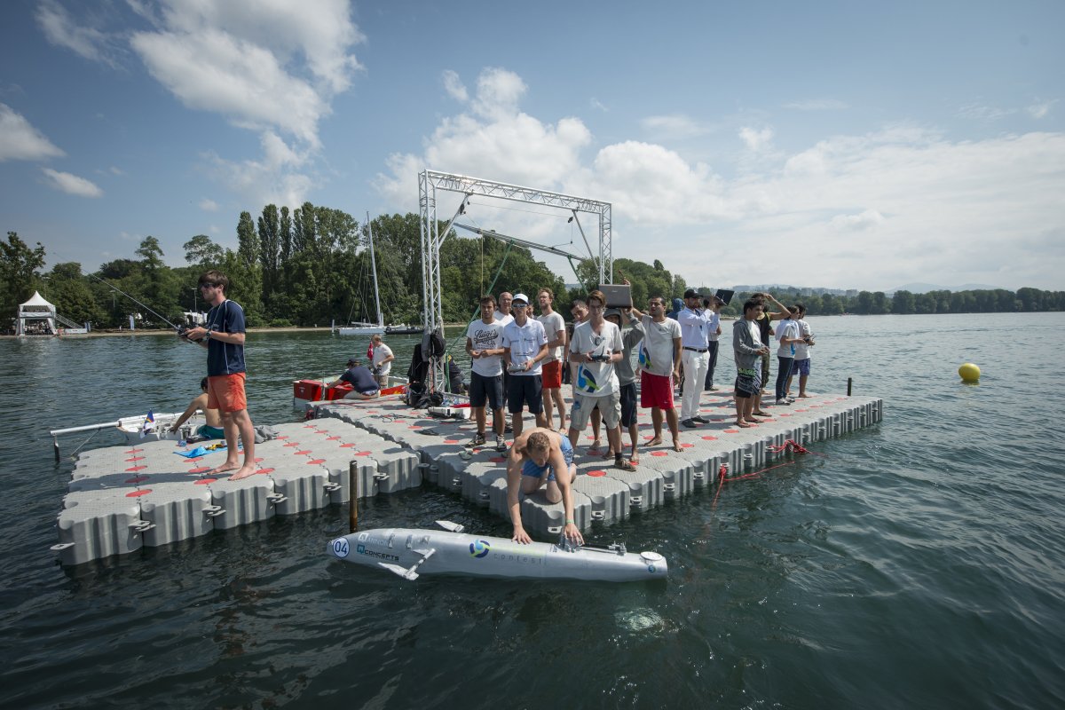#TBT dedicated to the 1st edition of the #HydroContest in 2014 
#boatsoftomorrow #Hydrospirit #innovation #sharing

Loris Von Siebenthal
