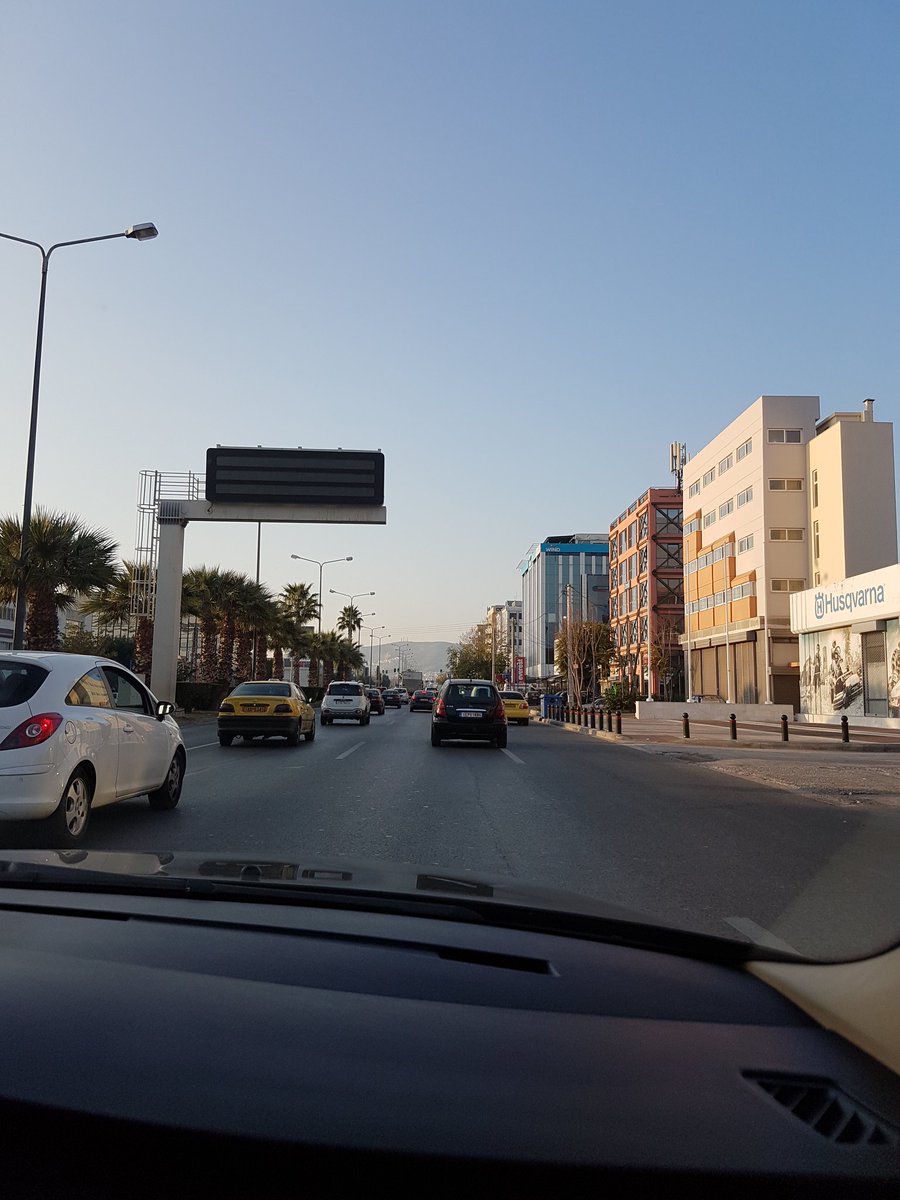 barclayrae's tweet photo. Great day enjoyed the #devops16gr event. En route to airport. Cheers @nkondakis Krikor Maroukian @turnermaround @DanielBreston @gamingpaul https://t.co/v1UZhcQckX