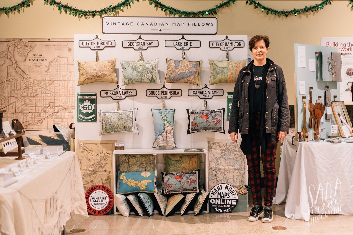 Here is Helen at <a href="/Makeologyca/">Makeology</a> last week.Starting today she's at the Xmas One of Kind Show for next 5 days! Booth R-19. @sarawildephotography
